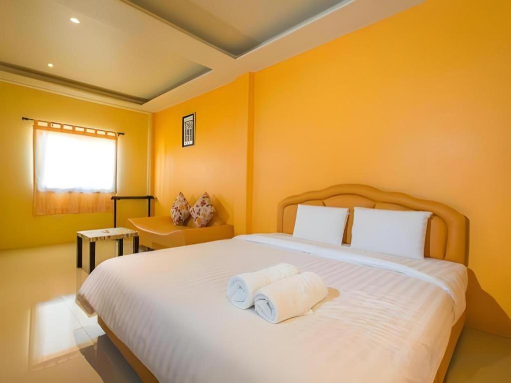 Fewtor Place Hotel 3*
